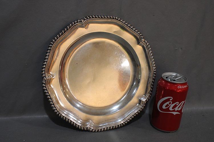 Rare 9 3/4" 18Th C. George III Dinner Plate 1765 By Thomas Heming (1 of 4)