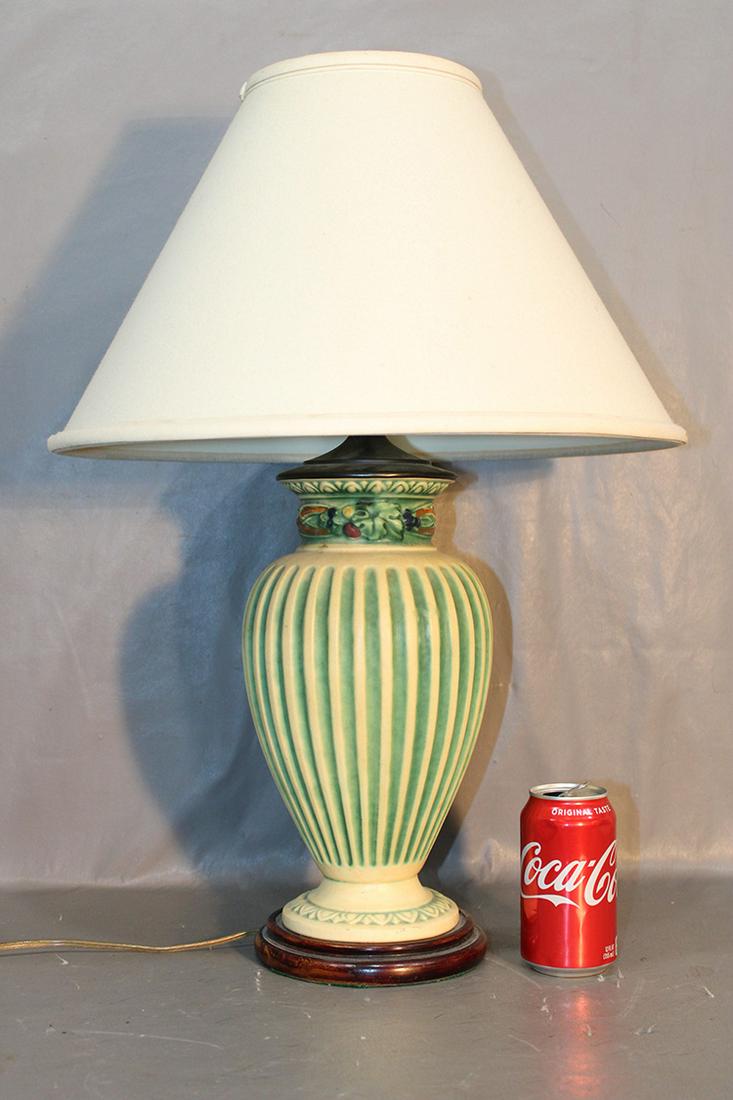 Real Nice All Original Roseville Corinthian Lamp (1 of 3)