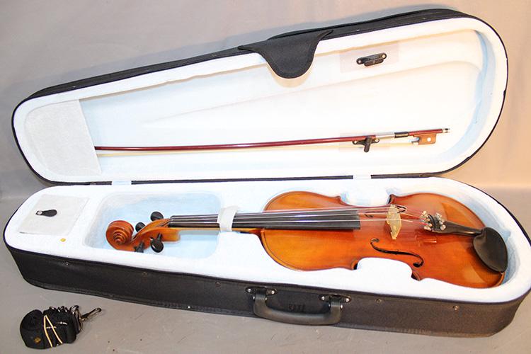 Wonderful Suzuki 15.5 #2215 Violin (1 of 4)