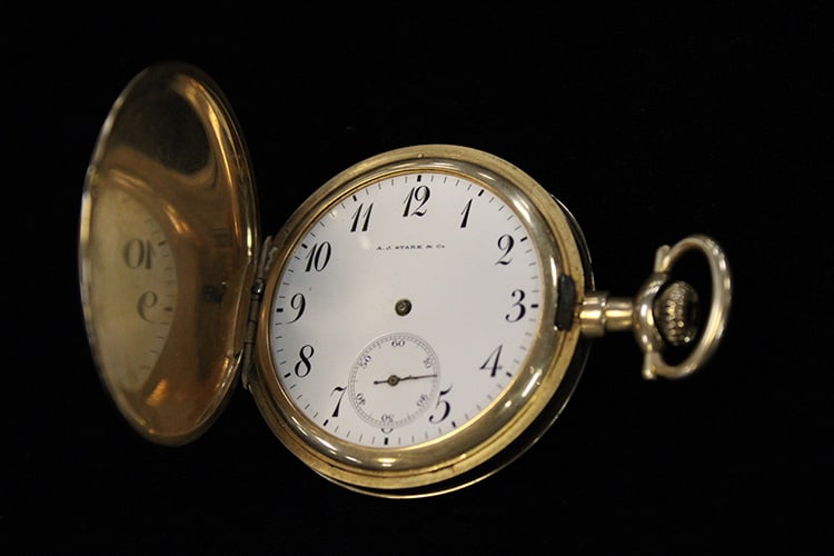 Heavy 14K Gold Closed Case Men'S Pocket Watch 54 DWT Total Weight By A. J. Starks & Co. Denver Co. (1 of 5)