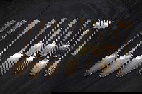 11 Piece Of Sterling Including Serving Pieces: 11 piece of sterling including serving pieces. All good. 13.7 ozt.