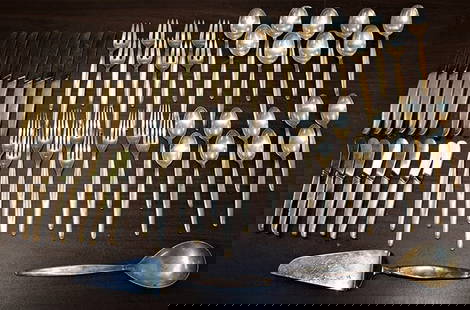 Nice 54 Piece Sterling Silver Flatware Set "Towle Contour" Place Setting For 8: Nice 54 piece sterling silver flatware set "Towle Contour" place setting for 8 plus a couple of extras and a couple of serving pieces. 58.7 troy oz plus 18 weighted pieces. No monograms. Needs