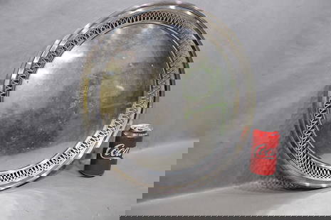 Exceptional 16" sterling silver round tray with Harrison crest appr. 50 ozt. Excellent estate fresh: Exceptional 16" sterling silver round tray with Harrison crest appr. 50 ozt. Excellent estate fresh condition. Belonging to Harry Waln Harrison. Prominent Philadelphia PA family. By Bailey, Banks,