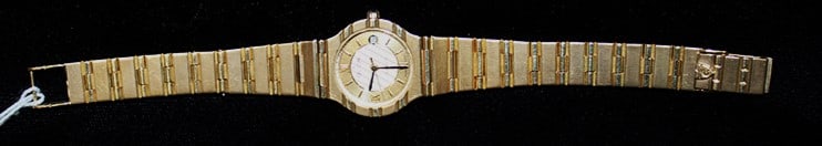Beautiful Croton Italy wrist watch all 14k gold with a 14k band 31 dwt total weight. Very pretty (1 of 4)