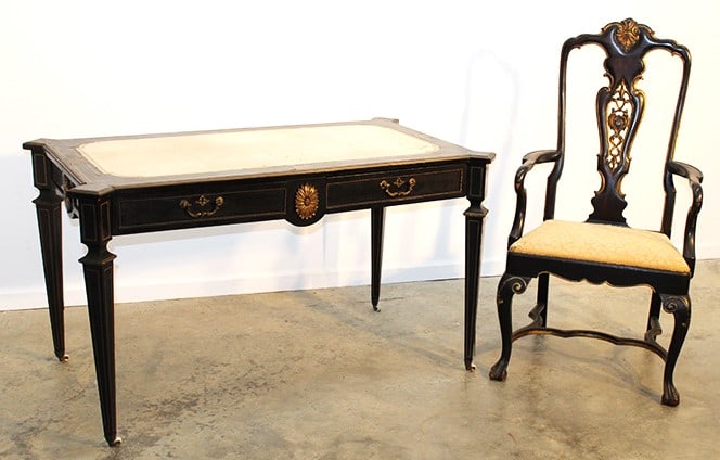 Fancy online writing desk