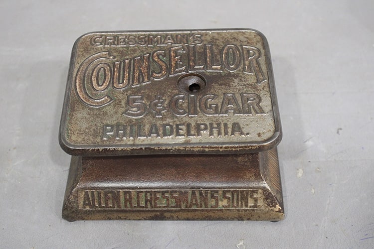 Cigar cutter, cressman spring driver cast iron 5 cent. All original (spring all good). Wound to (1 of 4)