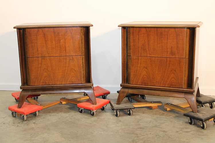 Pair of mid century "Sieling Modern" night stands in nice condition, estate fresh. 24" wide, 25" (1 of 3)