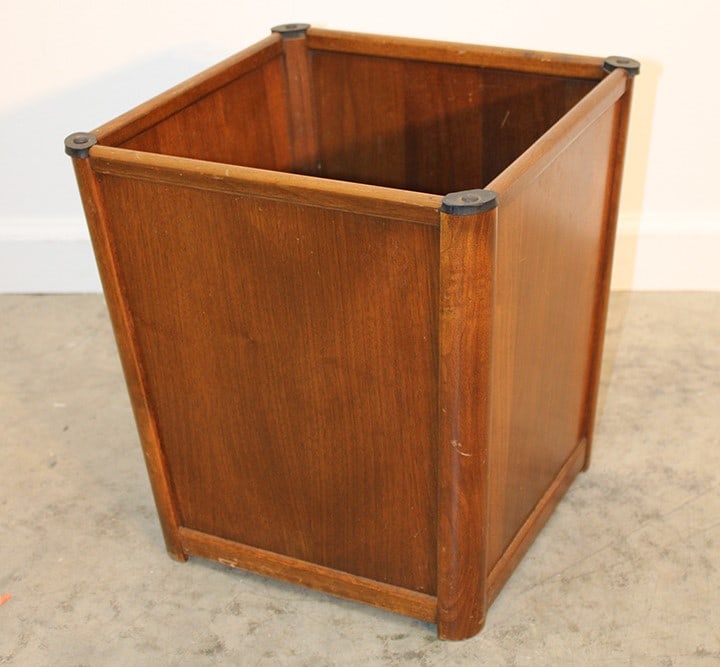 Mid century modern walnut waste paper basket in real nice condition. Came out of the same office as: Mid century modern walnut waste paper basket in real nice condition. Came out of the same office as Jasper furniture. 12" wide, 19" tall, 12" deep.