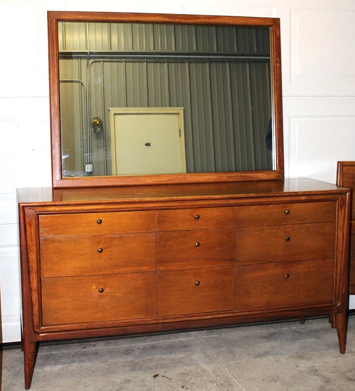 Mid century modern John Stuart mount airy façade 9 drawer dresser and mirror in nice condition. (1 of 4)