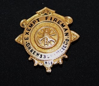 Nice Marked 14K Exempt Fireman Pin From Shrewsbury Hose Co. #1 (1 of 3)