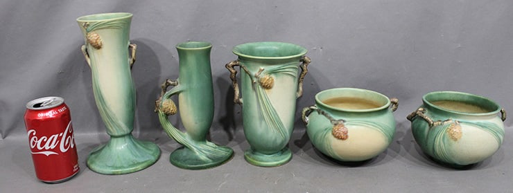 5 Pieces Of Roseville (Pine Cone In Green) (1 of 5)