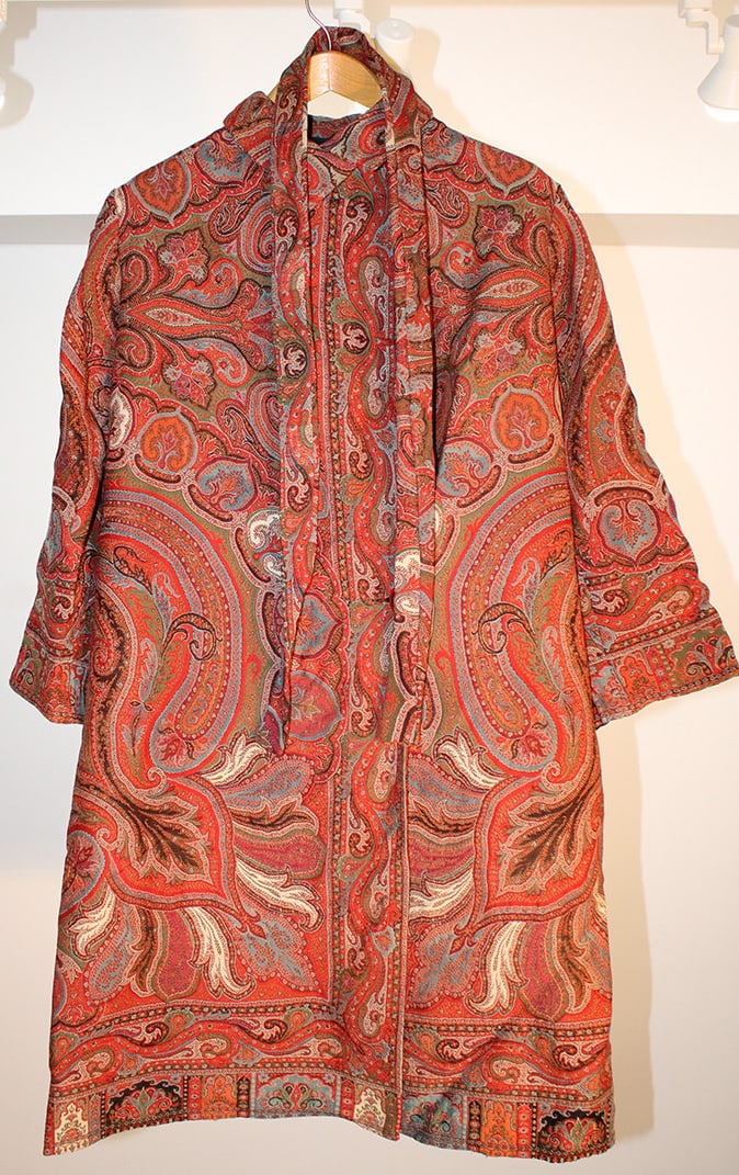 Unusual Hand Made Paisley Robe With Belt (1 of 7)