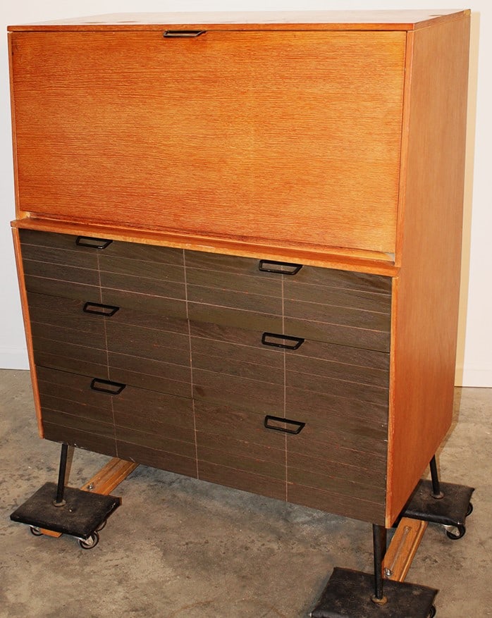 Hard To Find Mid Century Raymond Loewy For Menjel Secretary: Hard to find mid century Raymond Loewy for Menjel secretary. Original blue interior, has some wear. The desk is in nice condition.