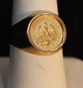14K Gold Ring With 1945 Mexican Gold 2 Pesos 3.9 Dwt: 14k gold ring with 1945 Mexican gold 2 pesos 3.9 dwt. Says coin is 22k, digitally tests at 18k.