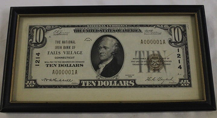 Rare 10 Dollar Bank Note 1929 With A Serial #A000001A: Rare 10 dollar bank note 1929 with a serial #A000001A from the National Iron Bank of Falls village Connecticut. Estate fresh.