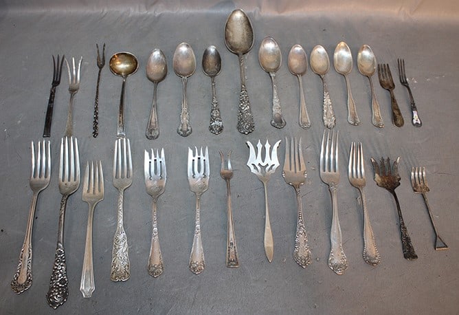 28 Pieces Of Sterling Silver 23.78 Ozt (1 of 3)