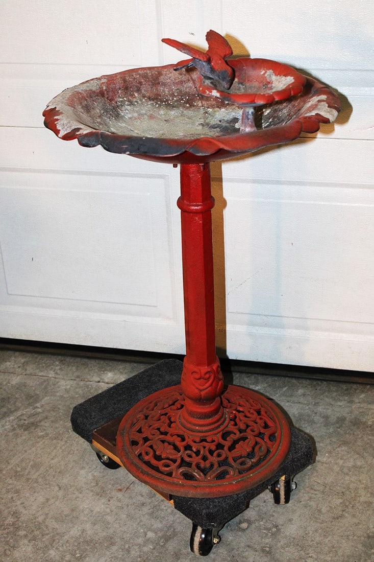 Wonderful Vintage Bird Bath With Floral Bowl And Bird (1 of 5)