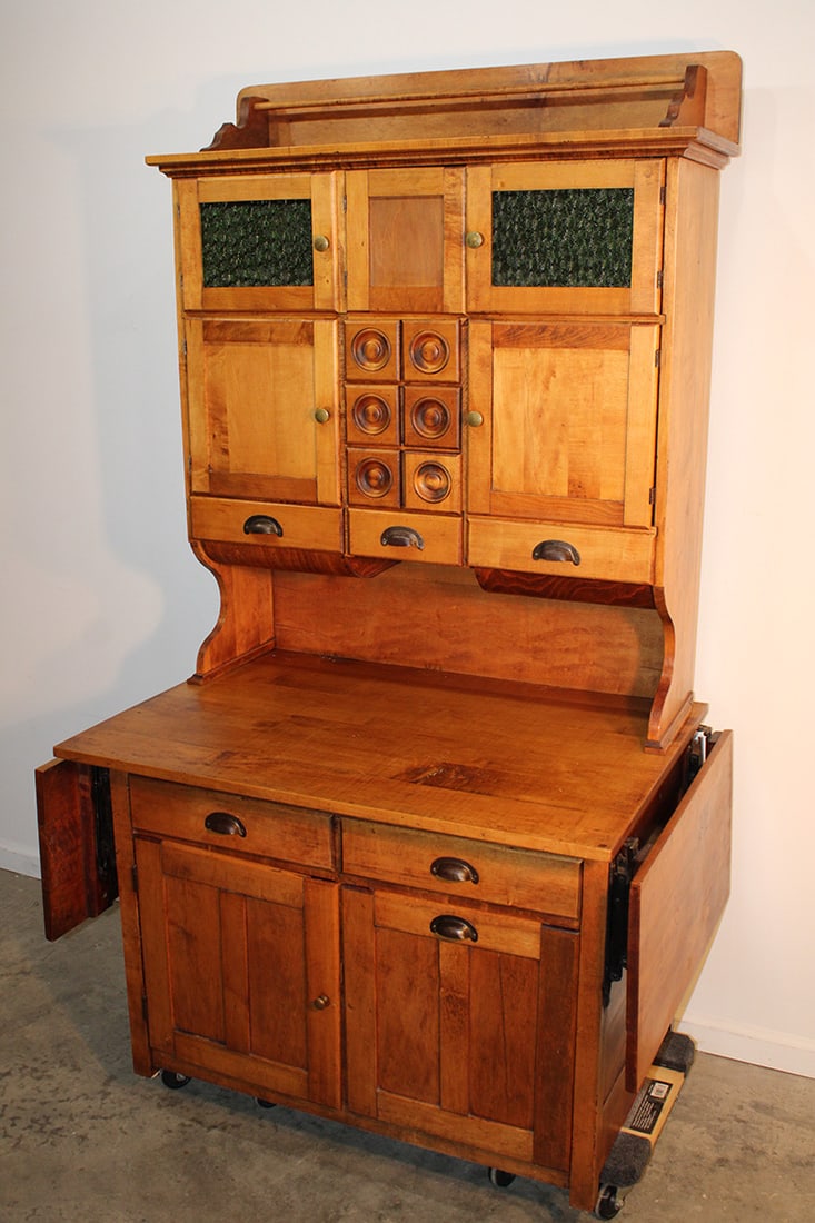 One Of The Nicest Kitchen Cabinets (1 of 6)