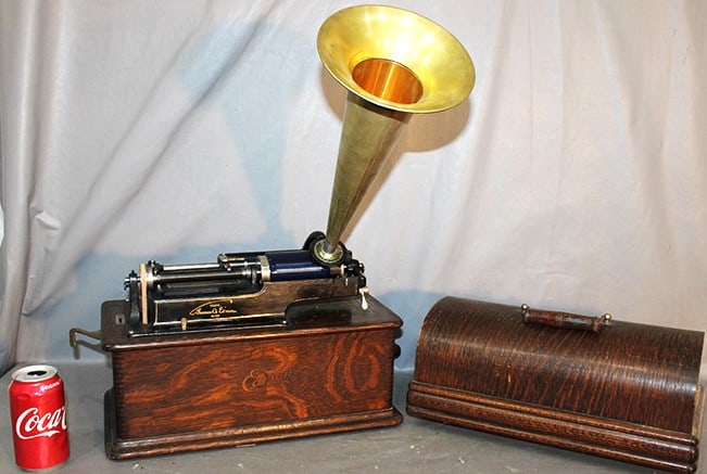 Super Oak Edison Home Phonograph (1 of 7)