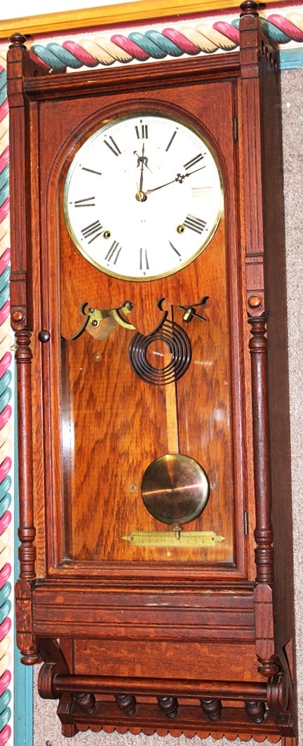 Clean Seth Thomas Oak Queen Anne Clock In Original Finish (1 of 4)