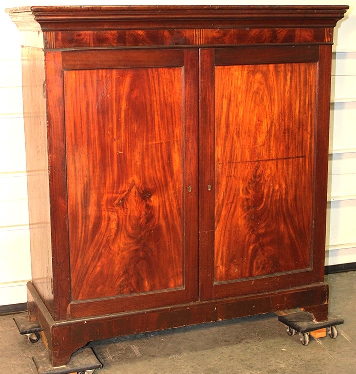 Early 2 Door Inlaid Cupboard In Mahogany (1 of 5)