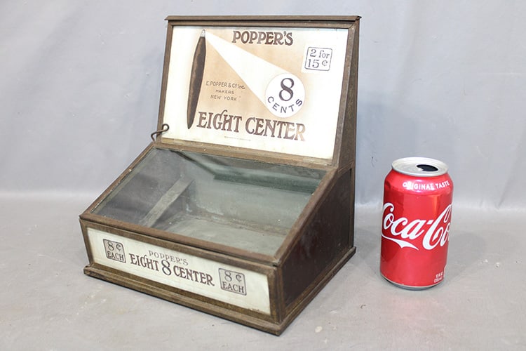 Untouched Poppers 8 Cent Cigar Display Case (1 of 5)