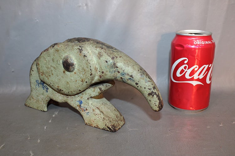 Antique Iron Elephant Cast Iron Nut Cracker C. 1930s (1 of 4)