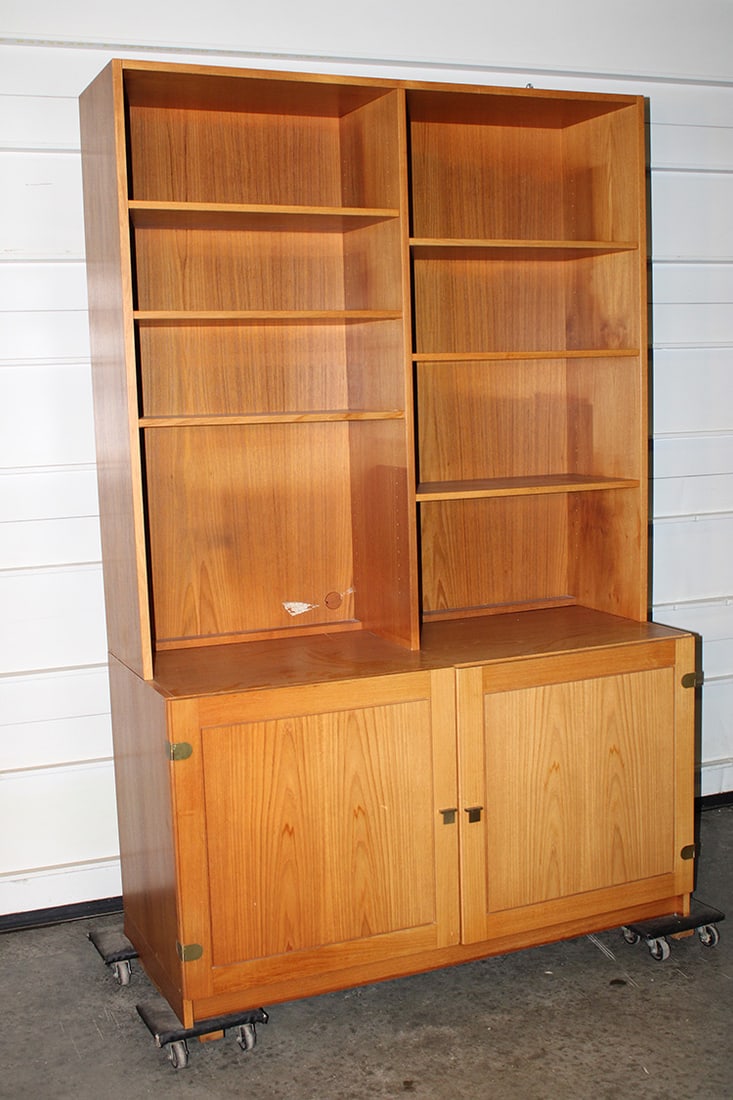 Borge Mogensen Style Teak Mid Century Hutch (1 of 3)