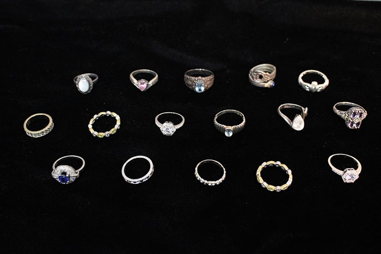 16 Vintage Sterling Rings (1 of 4)