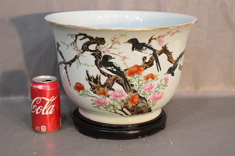 Beautiful Chinese Jardiniere With Bird Motif (1 of 5)