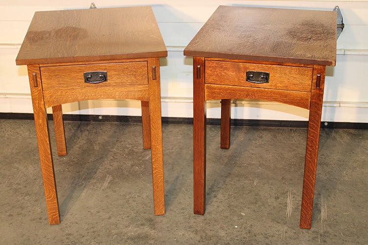 2 High Quality Stickley 1 Drawer Tables (1 of 5)