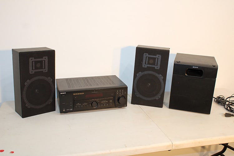 Sony Stereo (Working) (1 of 3)