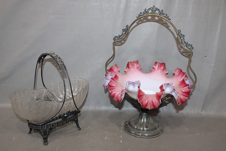 2 Victorian Brides Baskets With Fancy Floral Frames (1 of 3)