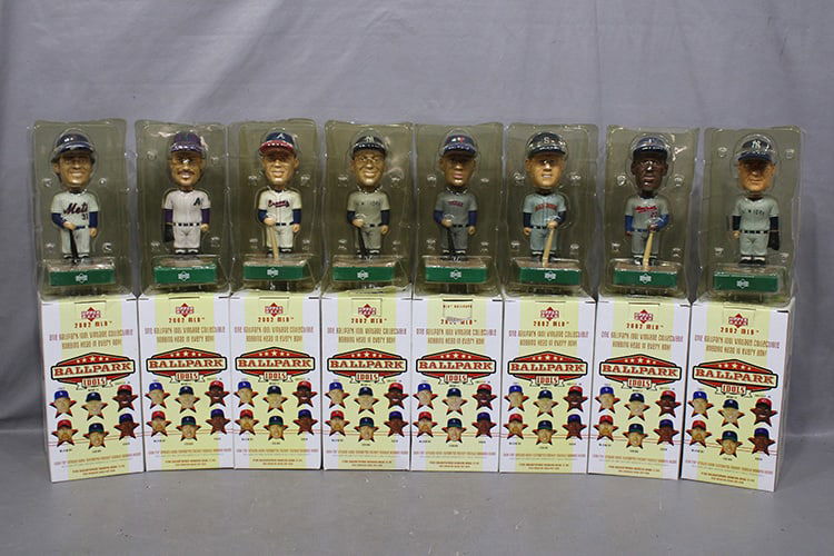 8 Upper Deck 2002 Ballpark Idols Bobbleheads (1 of 6)