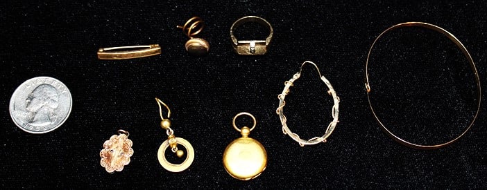 Group of 14k solid gold including rings, pins, etc. 10.6 dwt. Estate fresh. (1 of 4)