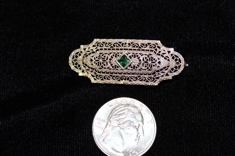 14k white gold art deco pin with very fancy filigree Estate fresh in nice condition. 1 3/4" long. (1 of 3)