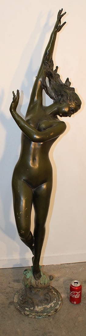 Super 5' bronzed finish  signed Moreau "Crest Of The Wave". Nice green patina fountain, (1 of 7)
