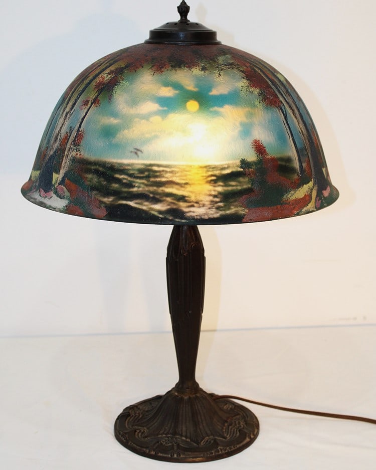 Nice 16" Pittsburgh "Moonlight" reversed painted table lamp. Great colors, no chips or cracks. 16" (1 of 5)