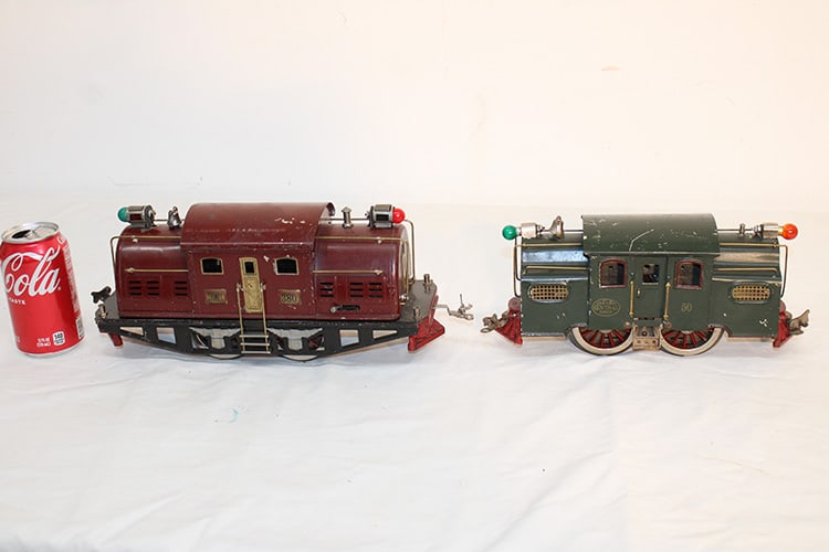 2 early Lionel standard super motors (1) 380, (1) 50. Both original paint, some rubs (see photo). (1 of 7)