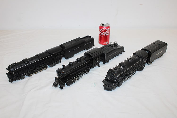 3 Lionel engines and tenders O Gauge #2020, 8976, 225E in nice condition, normal wear. Private (1 of 7)