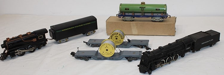 Group of American Flyer trains and accessories including 2 engines and tenders, 3 cars in nice (1 of 5)