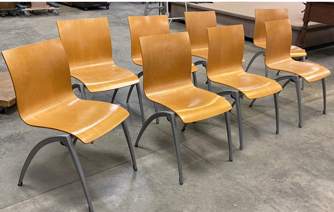 Set of 8 Mid-Century Chairs - Jensen Style: Set of 8 Mid-Century Chairs - Jensen StyleLaminated Concave backs, Futuristic legs, nice condition (more available upon request.20" wide, 33" tall, 22" deep.