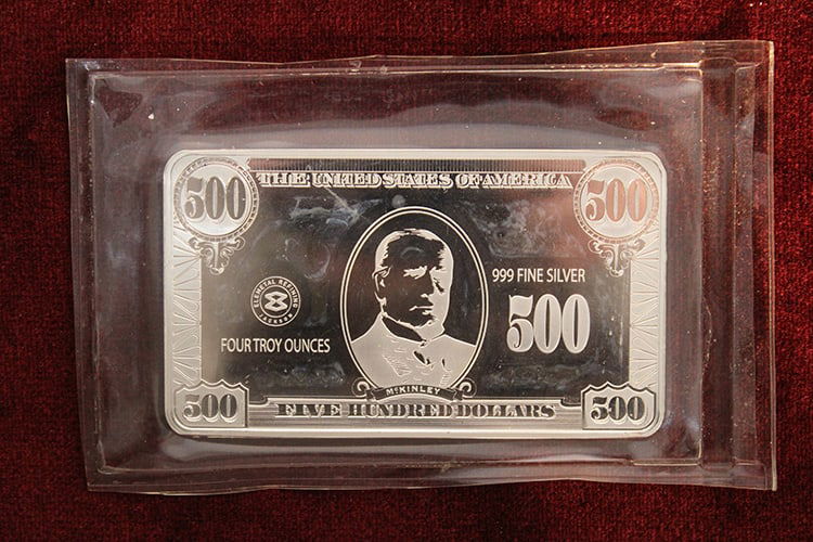 Us Of America $500 .999 Fine Silver Bar (1 of 2)