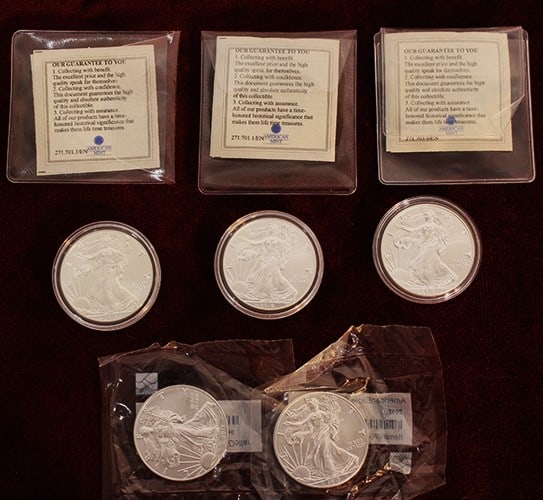 5 Uncirculated $1 American Silver Eagles (1 of 6)