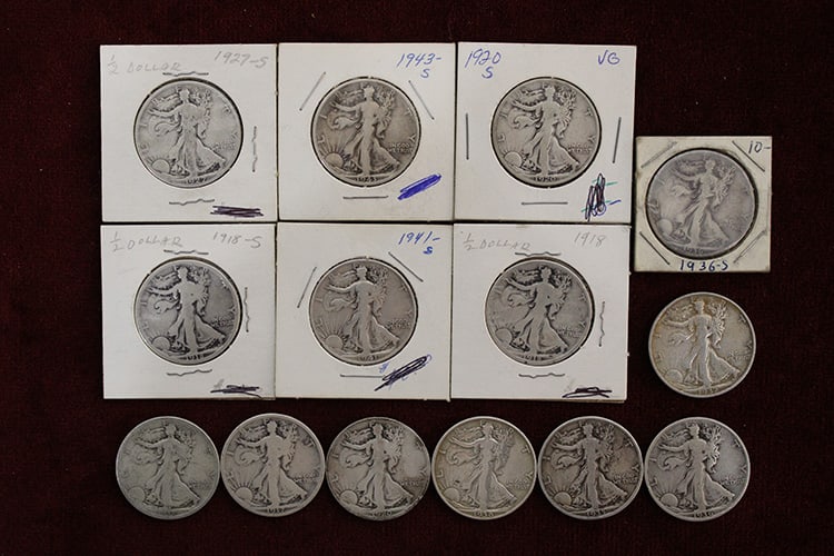 14 Walking Liberty Halves (Some Decent Dates): 14 Walking Liberty halves (some decent dates). Estate fresh.