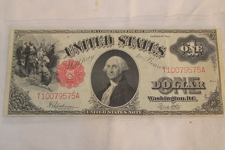 1917 $1 U.S. Note, Large In Nice Condition (1 of 5)