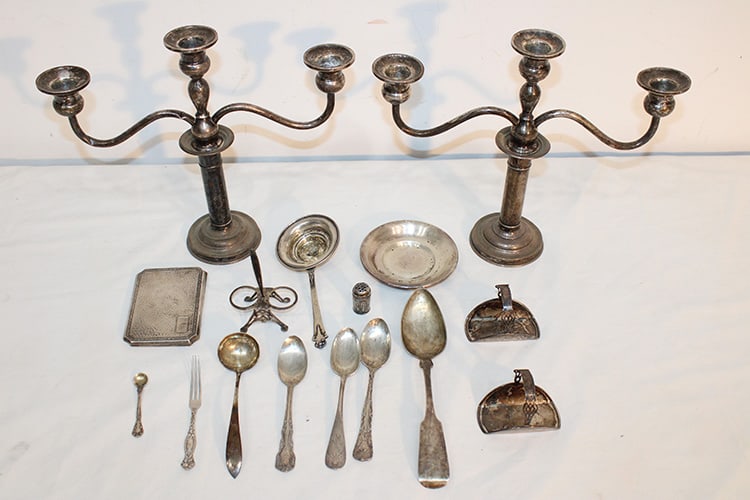 Several Pieces Of Sterling Silver 22.89 plus the sticks have weighted in the column Ozt (1 of 5)