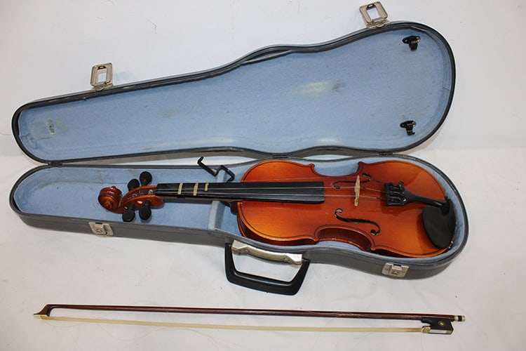 3/4 Violin And Bow By Karl Mueller Germany (1 of 9)