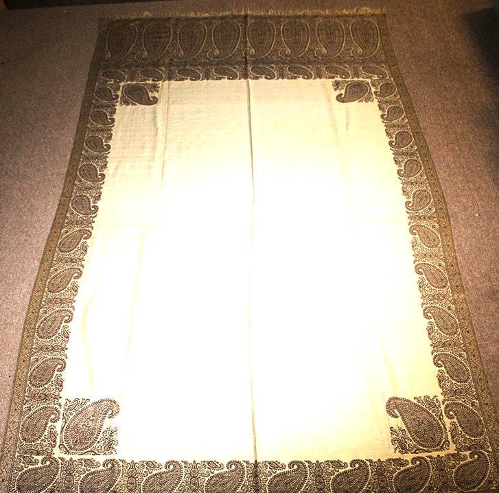Vintage Hand Made 54X116 Embroidery With A Paisley Design (1 of 8)