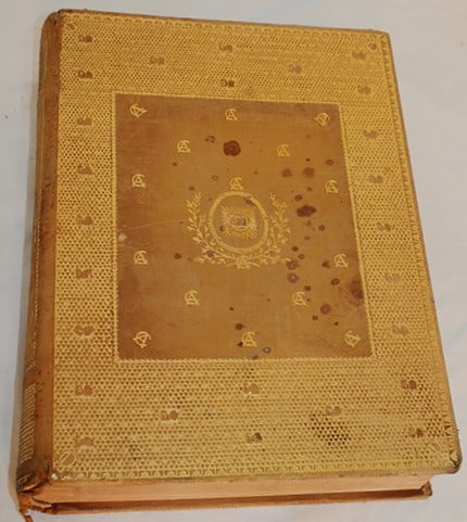 Exceptional "The Century Atlas Of The World" Copyright 1898: Exceptional "The Century Atlas of the World" copyright 1898. nice gold embossed cover and tons of great colors maps in real nice condition. All maps are there. Book is appr. 10" wide, 13" tall.